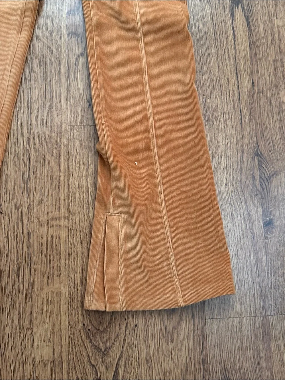Alo mircro corduroy tan brown Flared Pants size XS side slit elastic waist